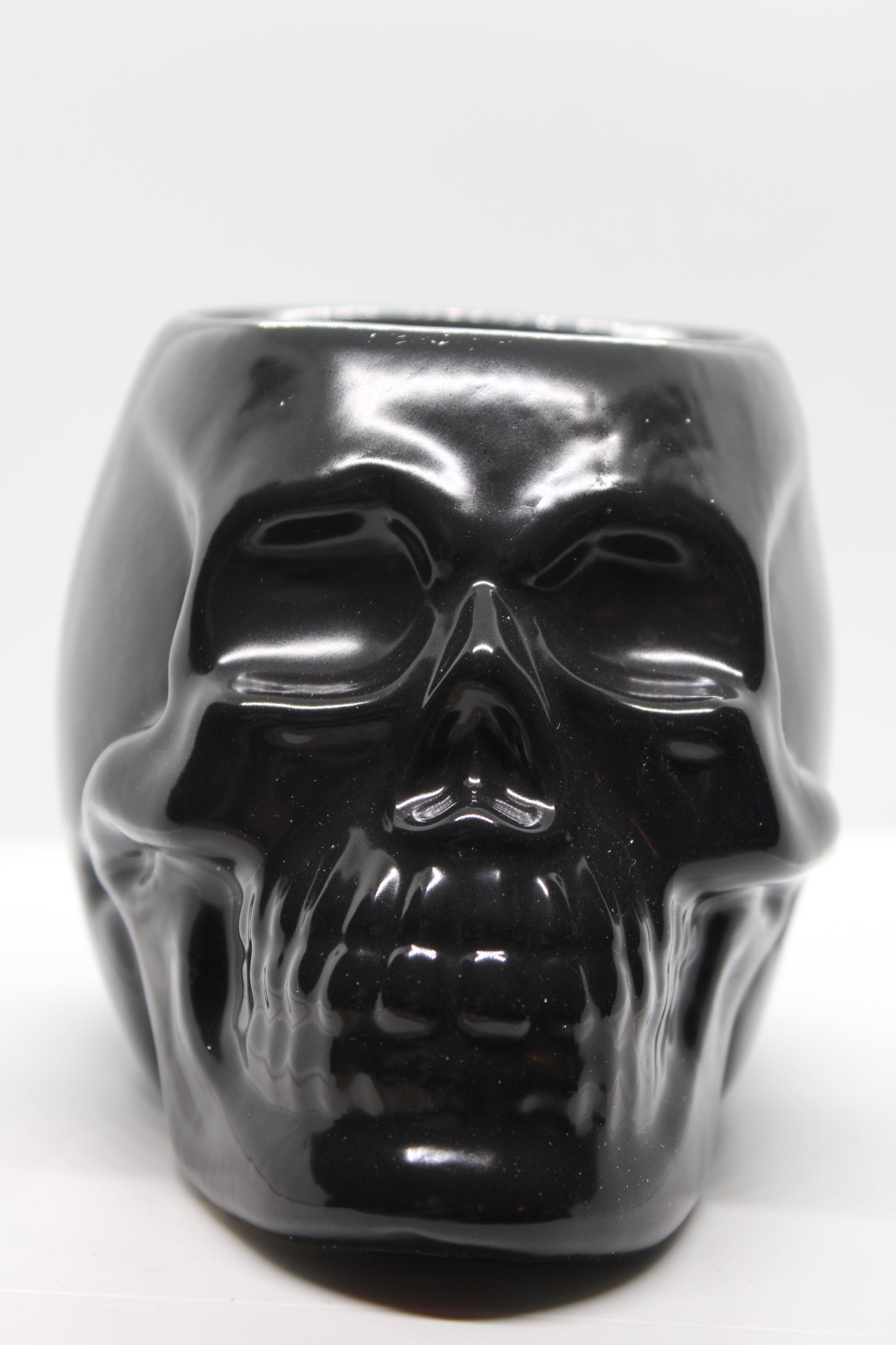 black skull wax melt burner