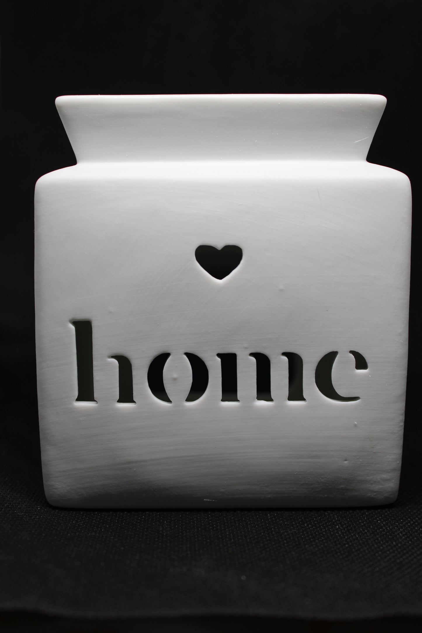 White home wax burner