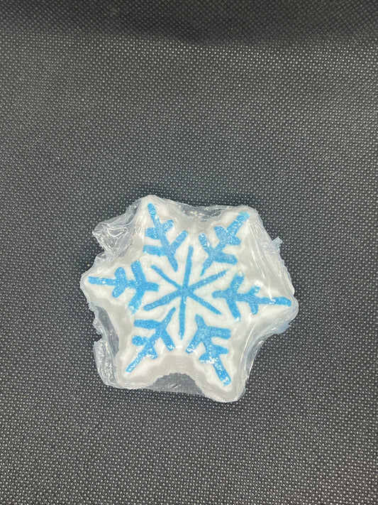 Snowflake bath bomb